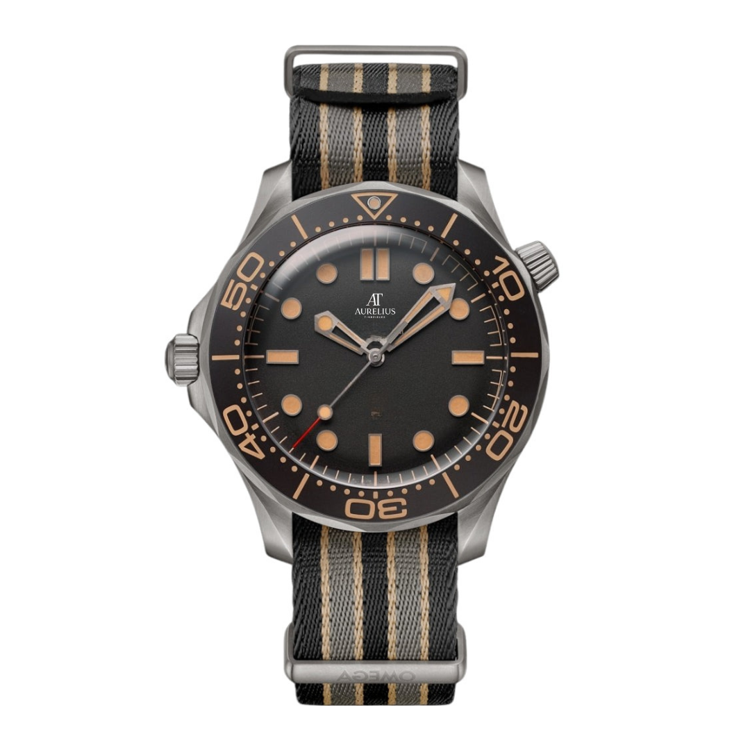 Plongeur 42 – Cadran Vintage Noir | Bracelet Nylon & Lunette de Plongée Aluminium