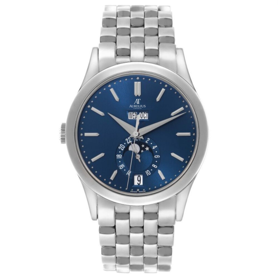 Calendrier Annuel 38 – Cadran Bleu | Bracelet Ton Argenté & Disposition Multi-Affichage